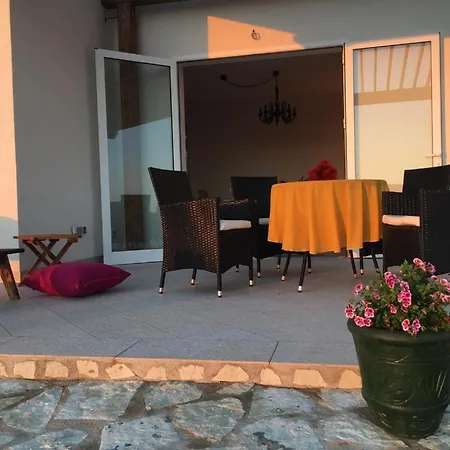 ヴィラ Casa Vigna Da Michela ファヴィニャーナ